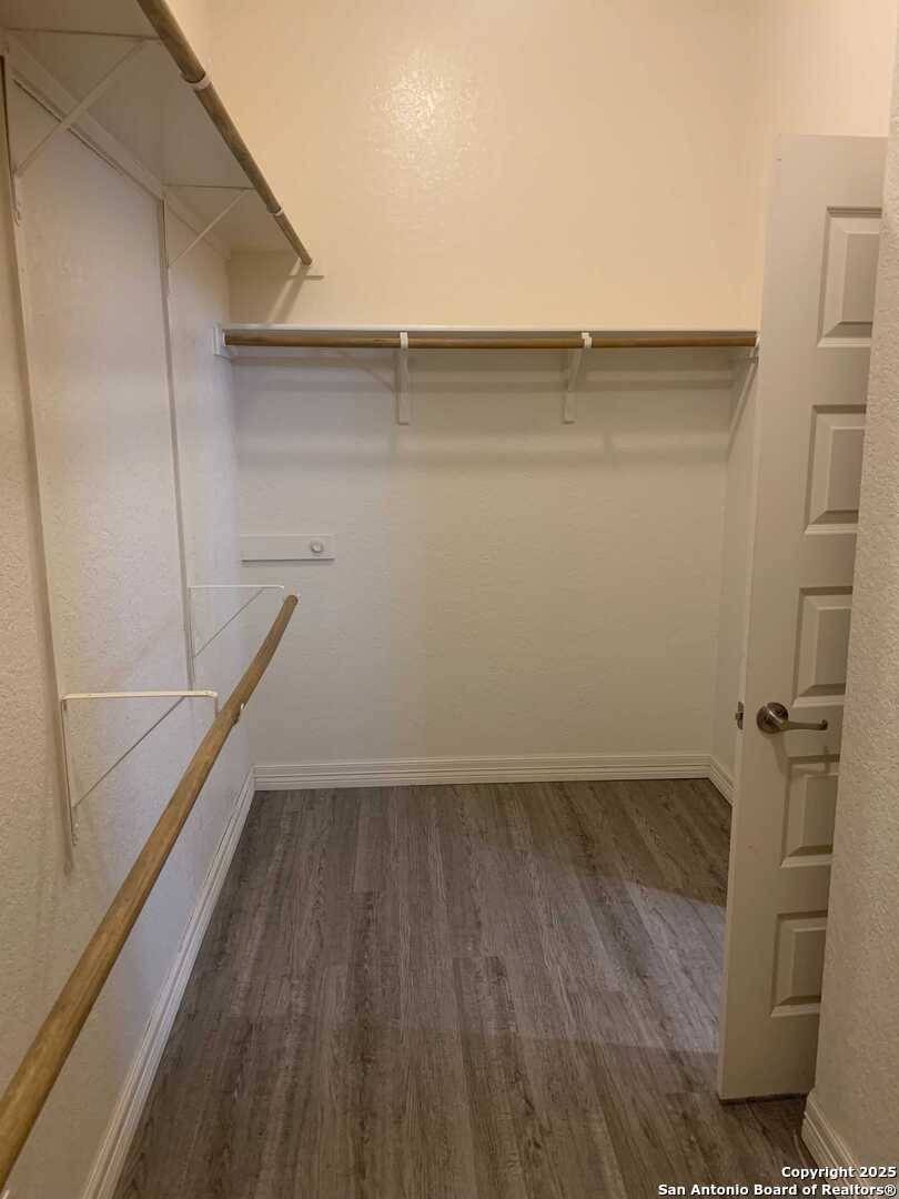 Spring Branch, TX 78070-4983,594 CARRIAGE HOUSE