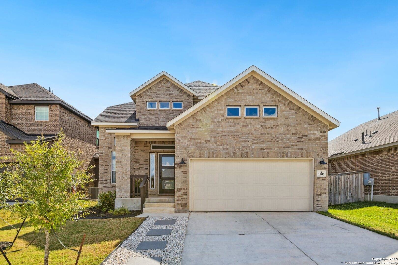 San Antonio, TX 78245,1707 Lawnside Rd