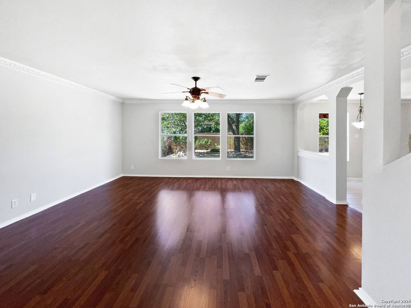 Helotes, TX 78023,12719 Holly Cedar