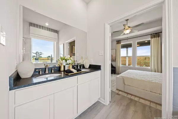 San Antonio, TX 78224,2319 Pink Pearl Drive