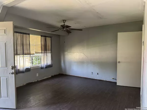 San Antonio, TX 78220,103 Nellina