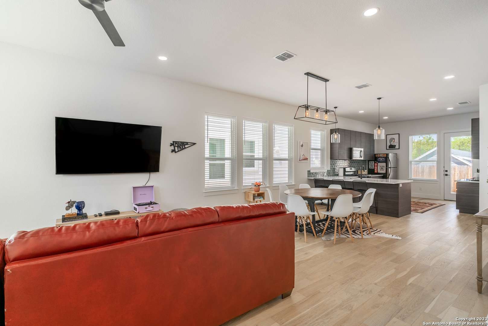 San Antonio, TX 78209,719 Eleanor #101