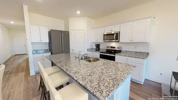 Seguin, TX 78155,1416 Almeda Road