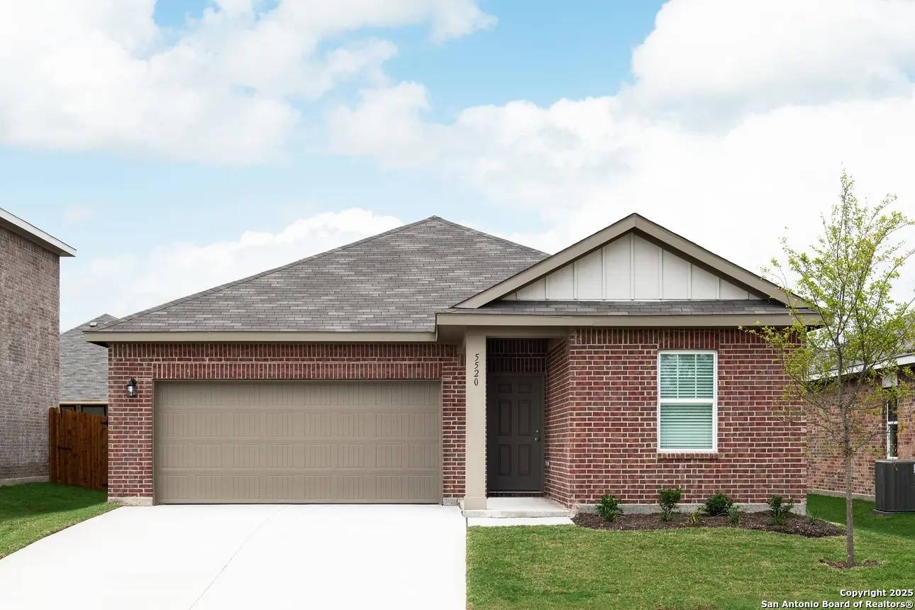 1416 Almeda Road, Seguin, TX 78155