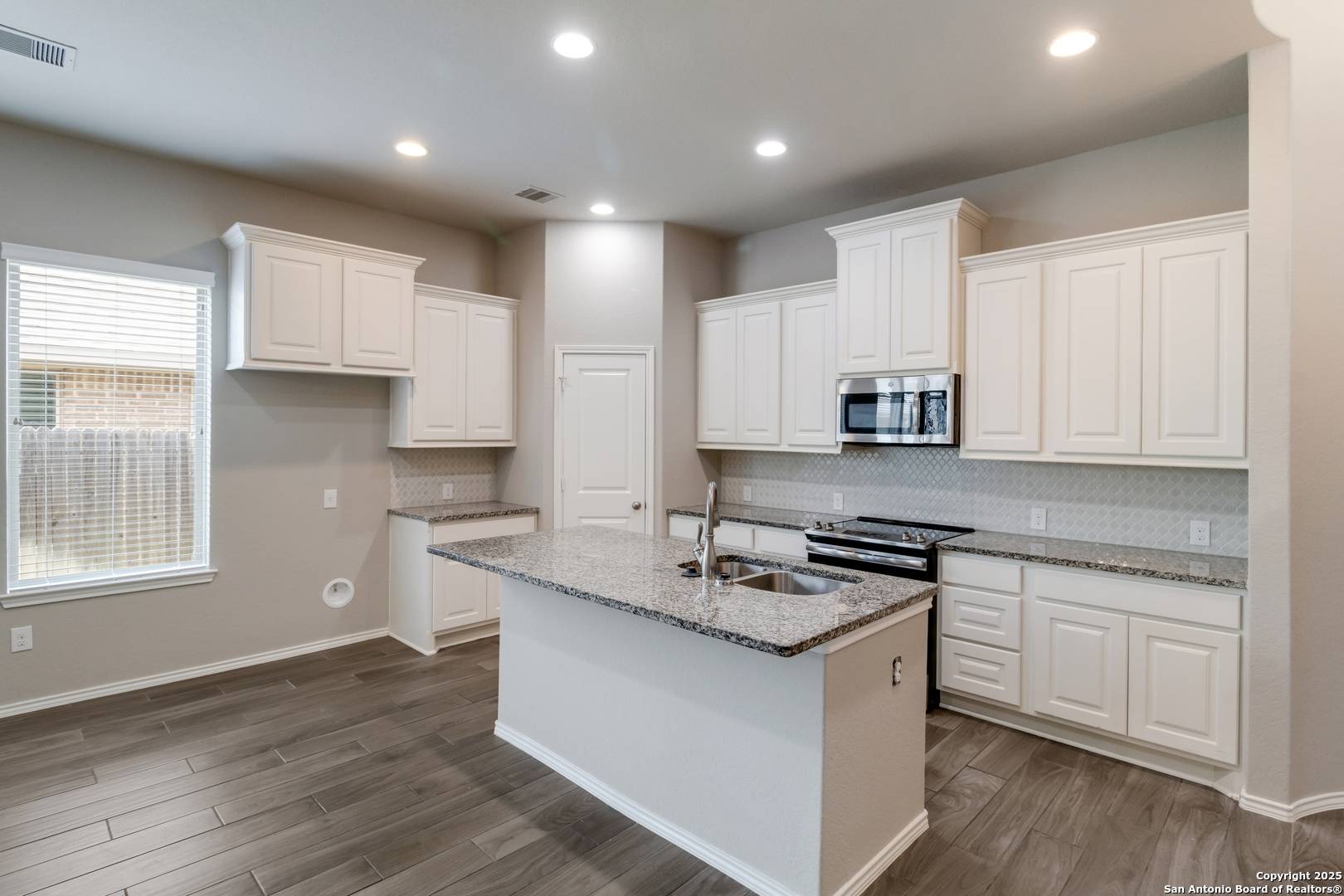 Seguin, TX 78155,2964 Grove Terrace