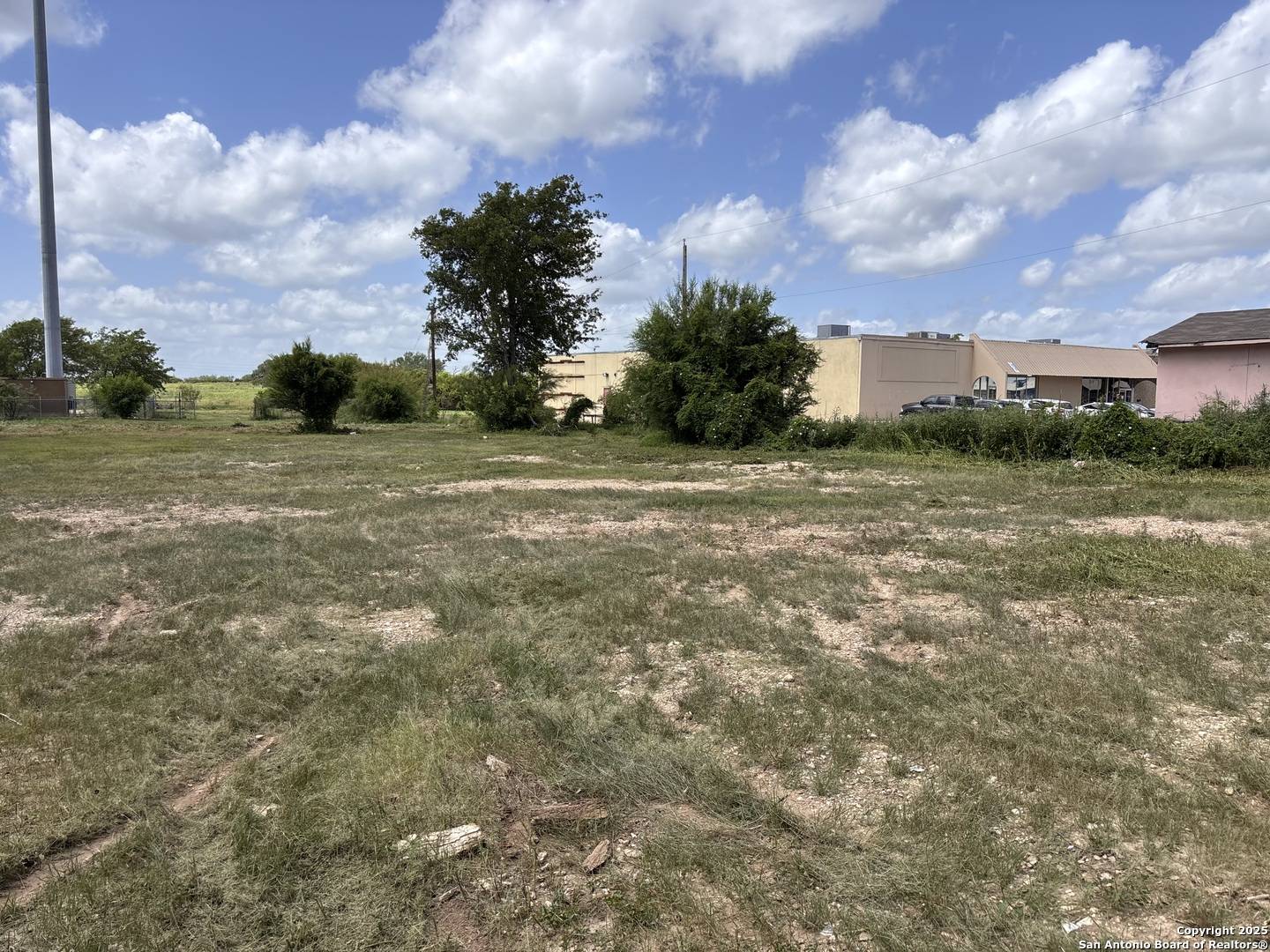 Hondo, TX 78861,2501 19th