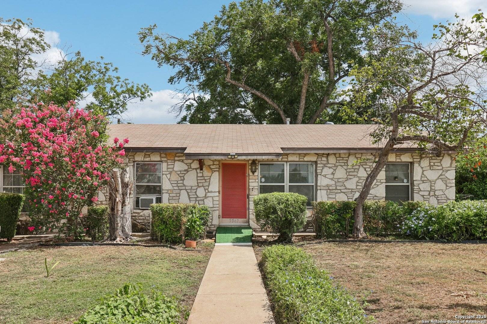 San Antonio, TX 78242,5547 Middlefield Dr
