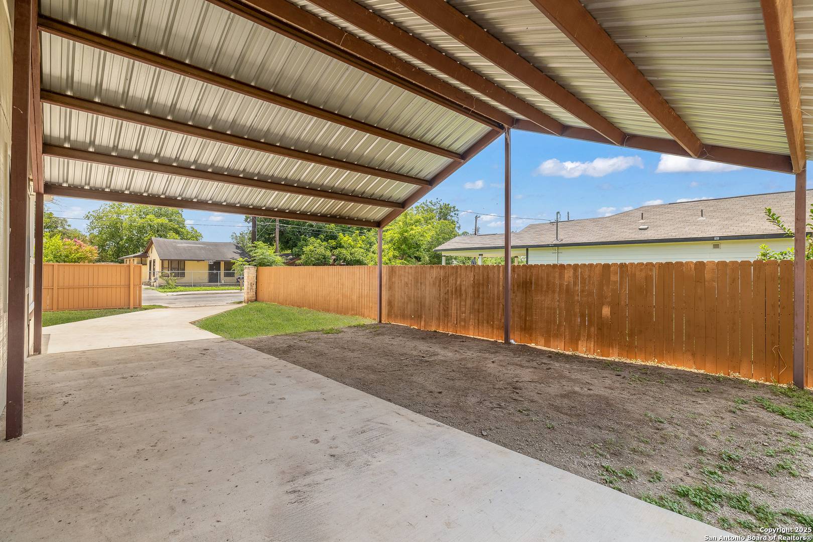 San Antonio, TX 78227,5455 Dabney