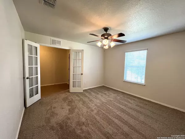 Selma, TX 78154,170 Hidden Knoll