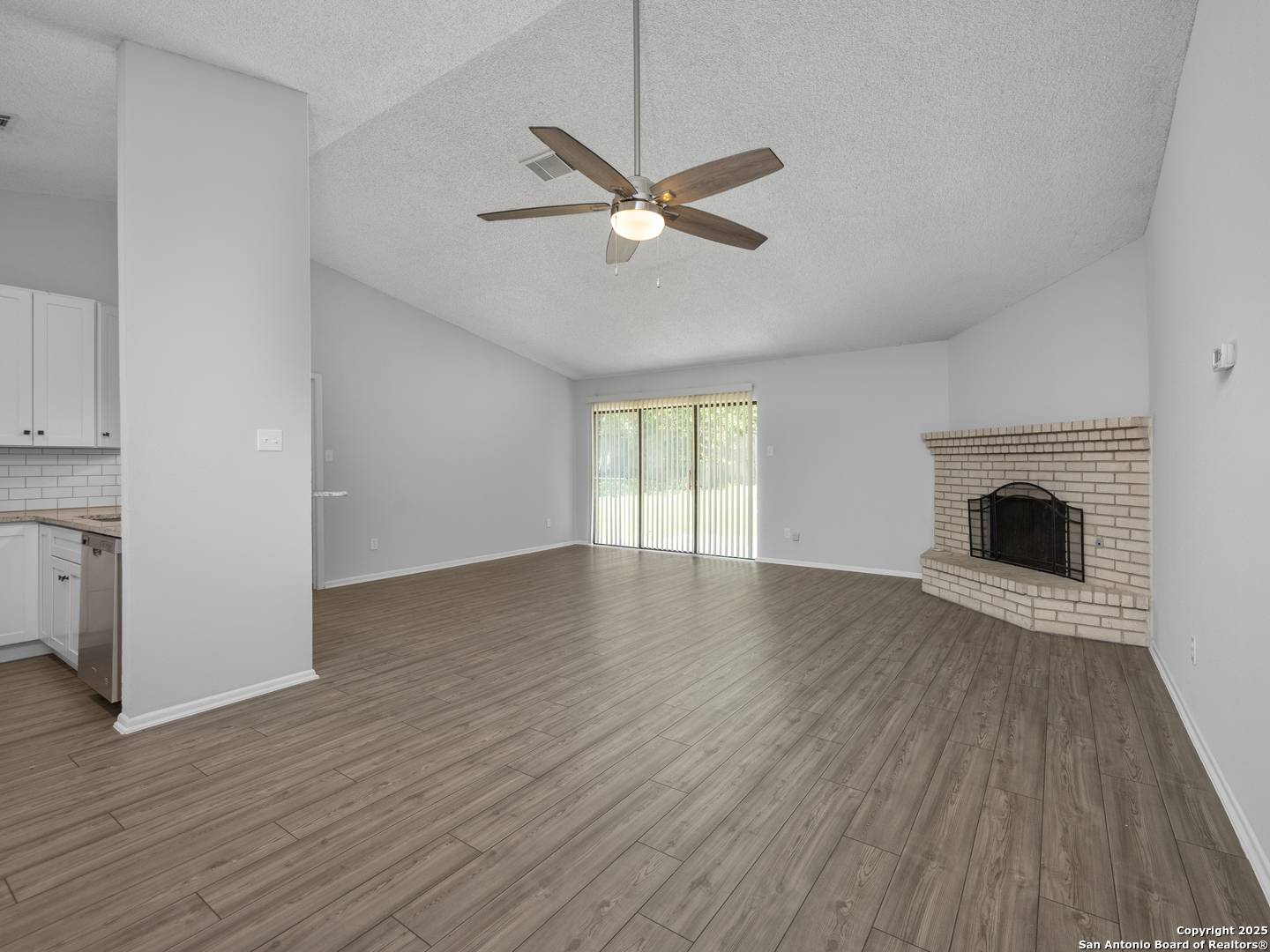 San Antonio, TX 78233-4405,14416 BLUEWOOD DR