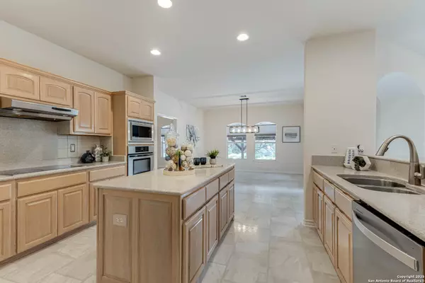 San Antonio, TX 78260,27018 Vaughns View