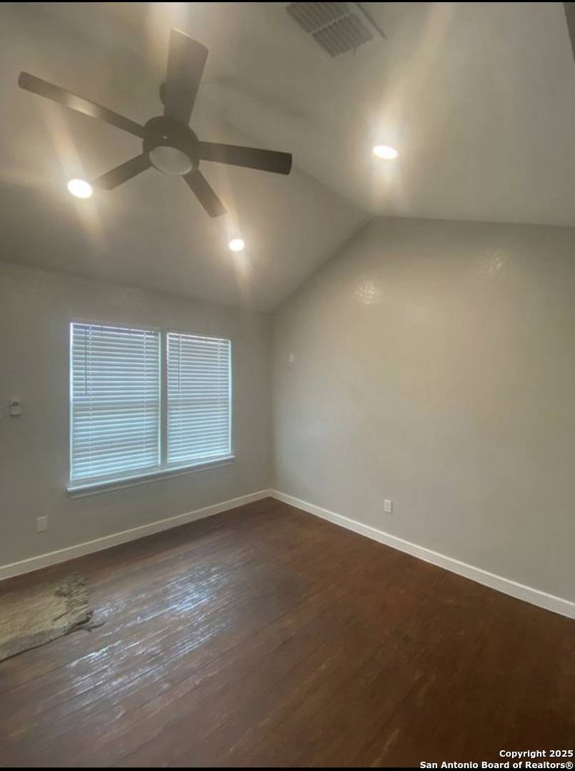 Poth, TX 78147,106 Weber