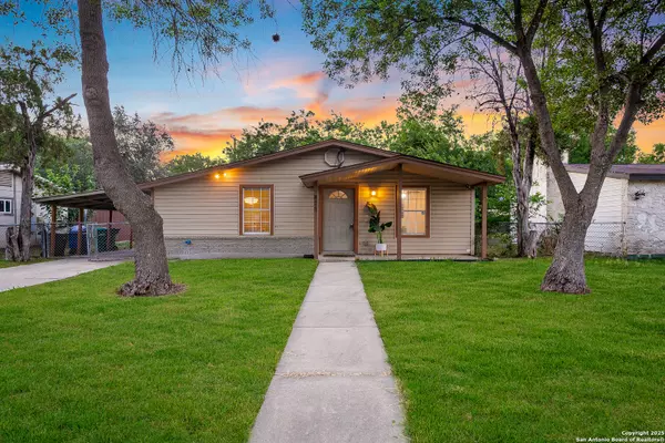 835 Deely, San Antonio, TX 78221