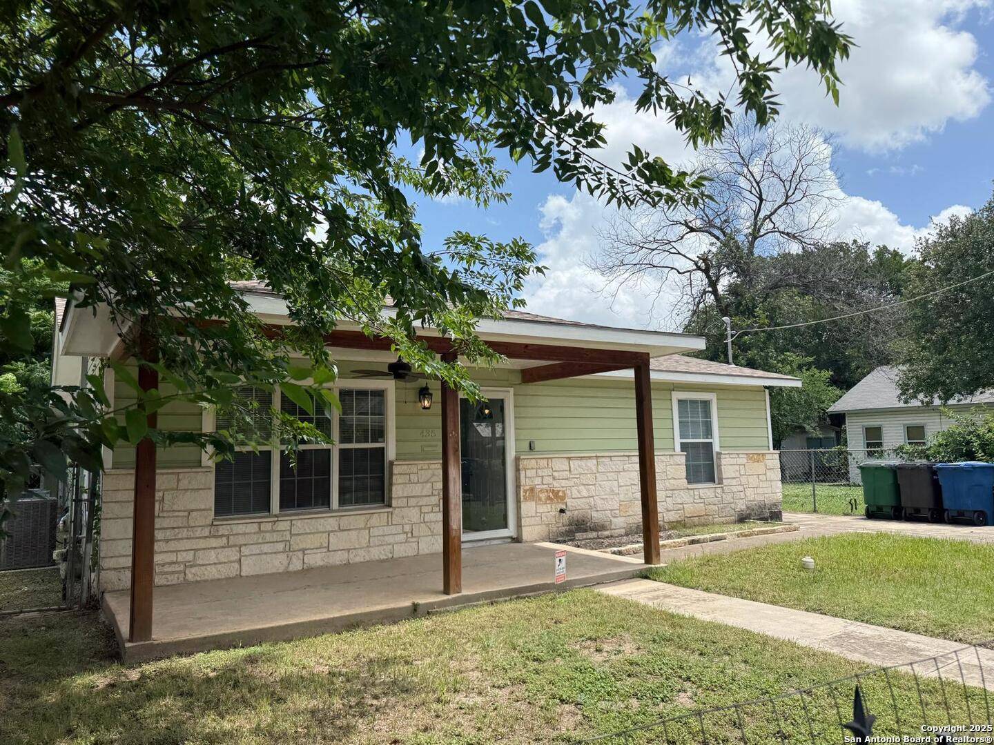 San Antonio, TX 78204,435 Baylor