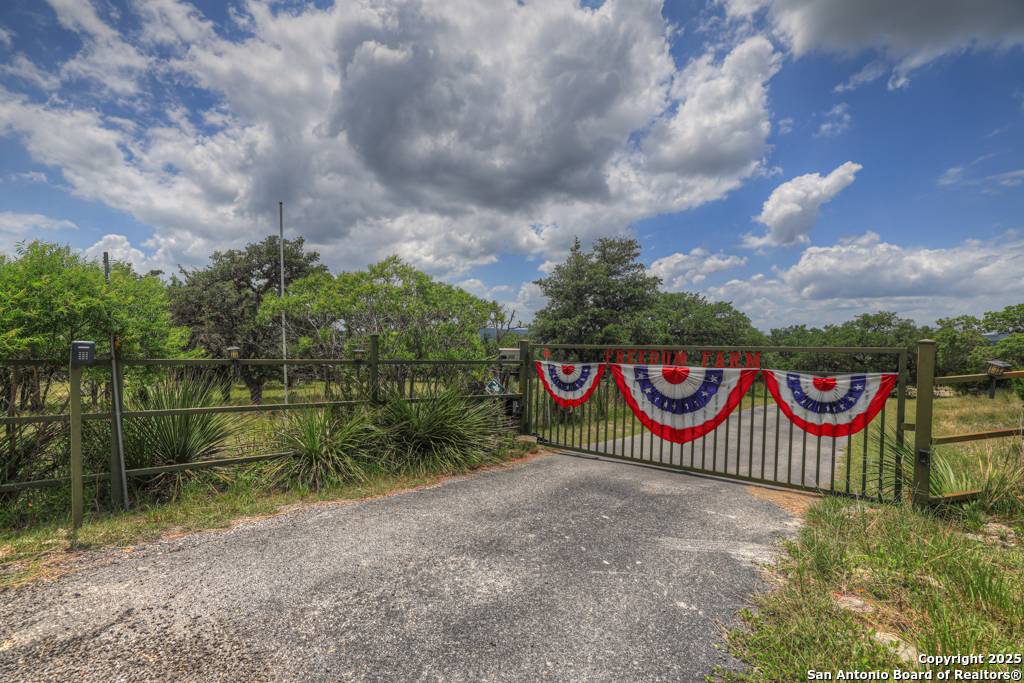 Boerne, TX 78006,1514 Fm 1376