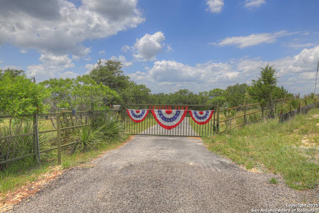 Boerne, TX 78006,1514 Fm 1376