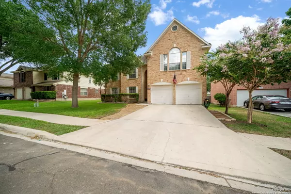 1005 Summer Haven Ln, Schertz, TX 78154