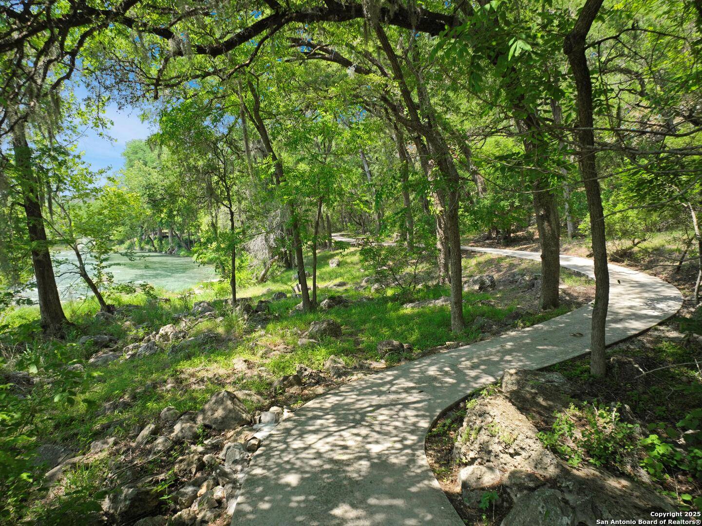 New Braunfels, TX 78132,858 Riverforest