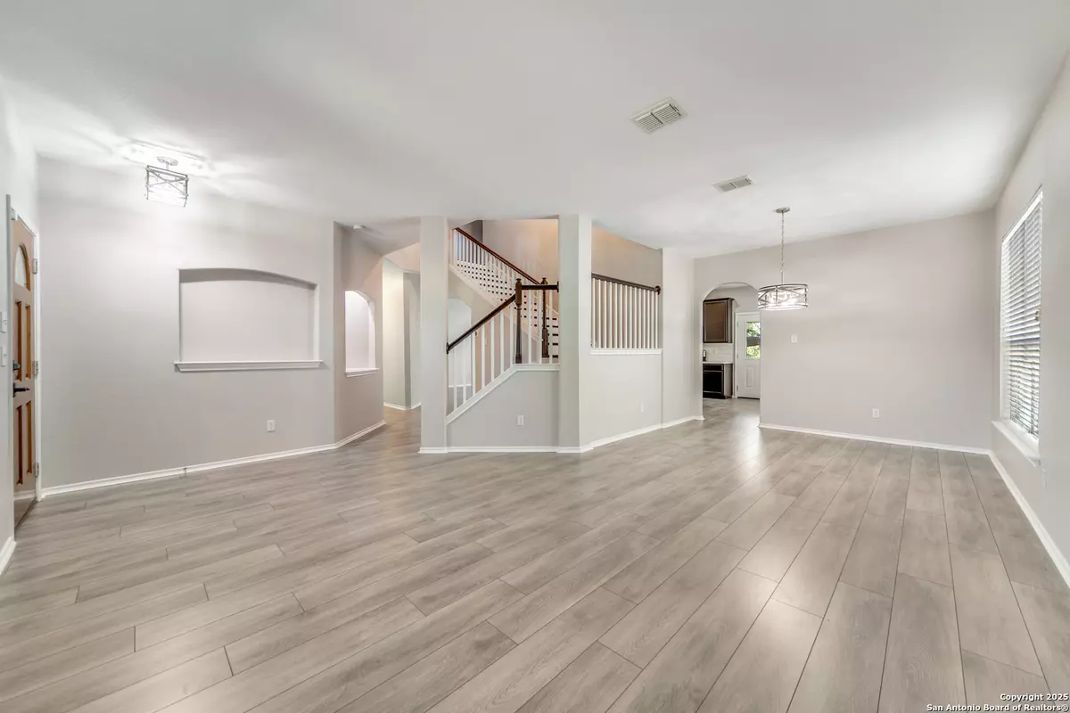 San Antonio, TX 78260,938 Calico Garden