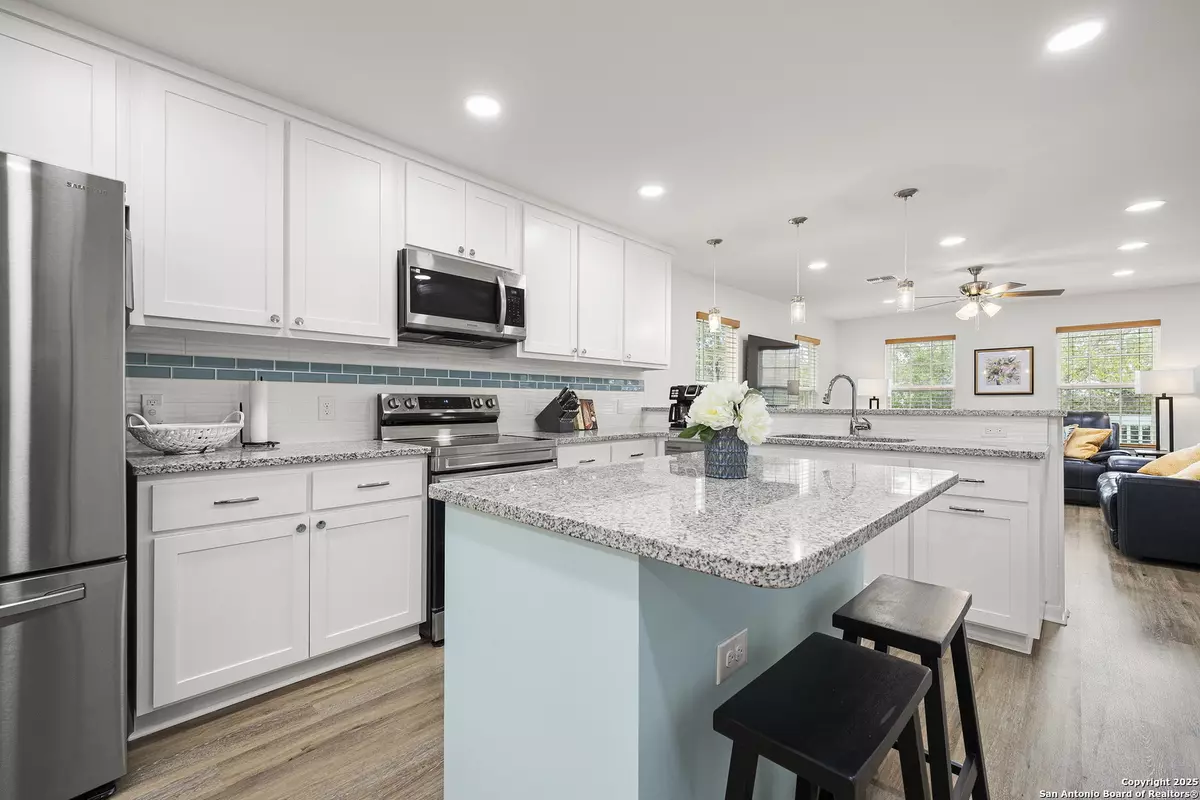 Ingleside, TX 78362,607 Huisache