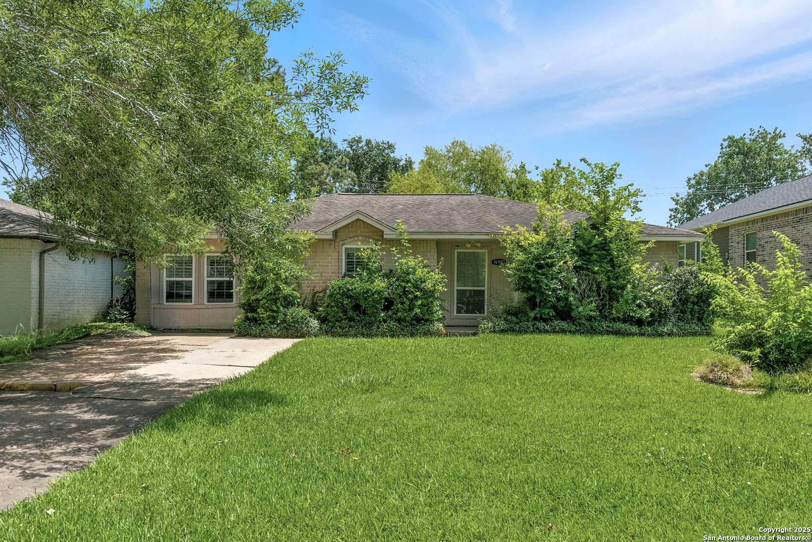 16903 Townes, Friendswood, TX 77546