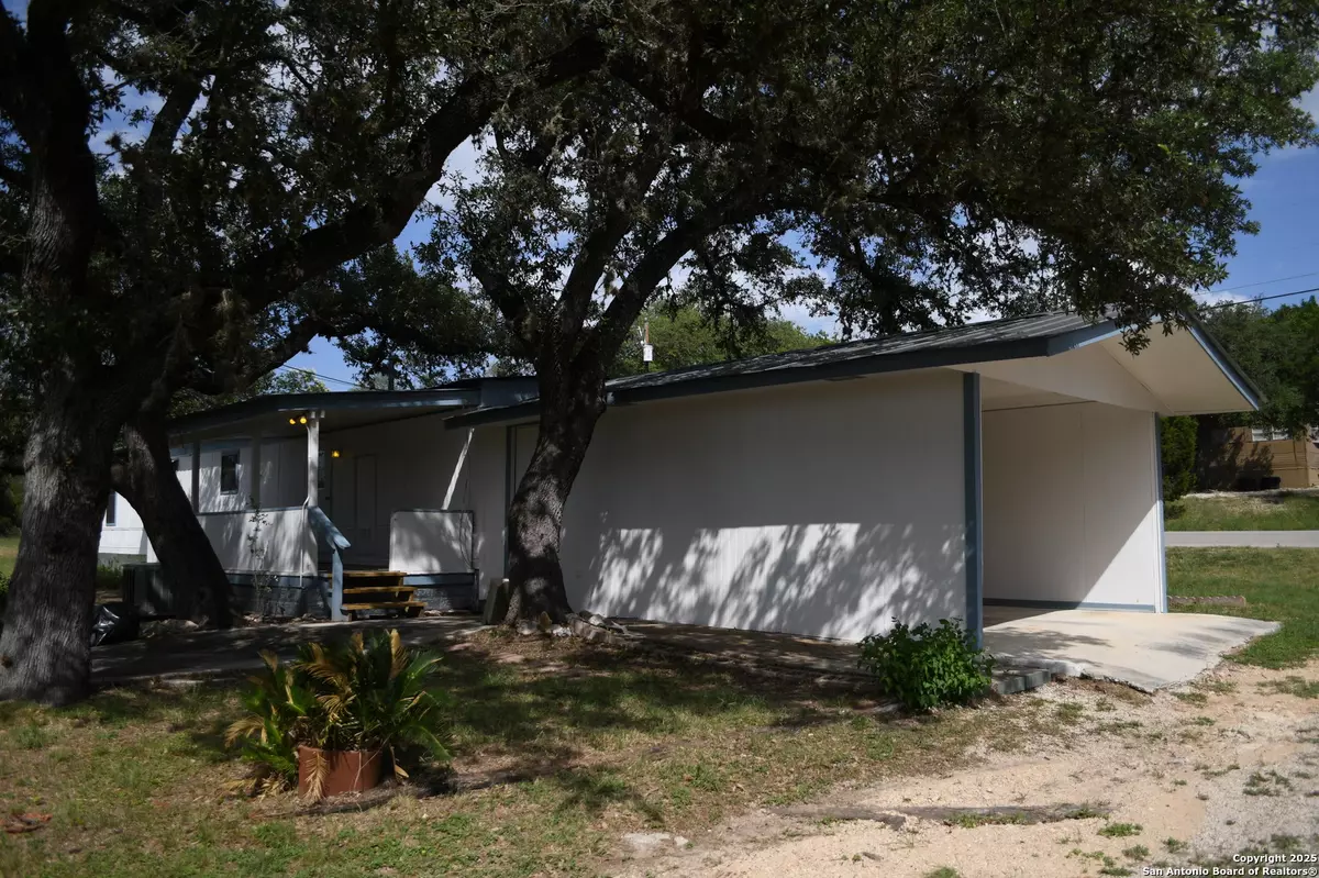 Canyon Lake, TX 78133,1155 Pecan