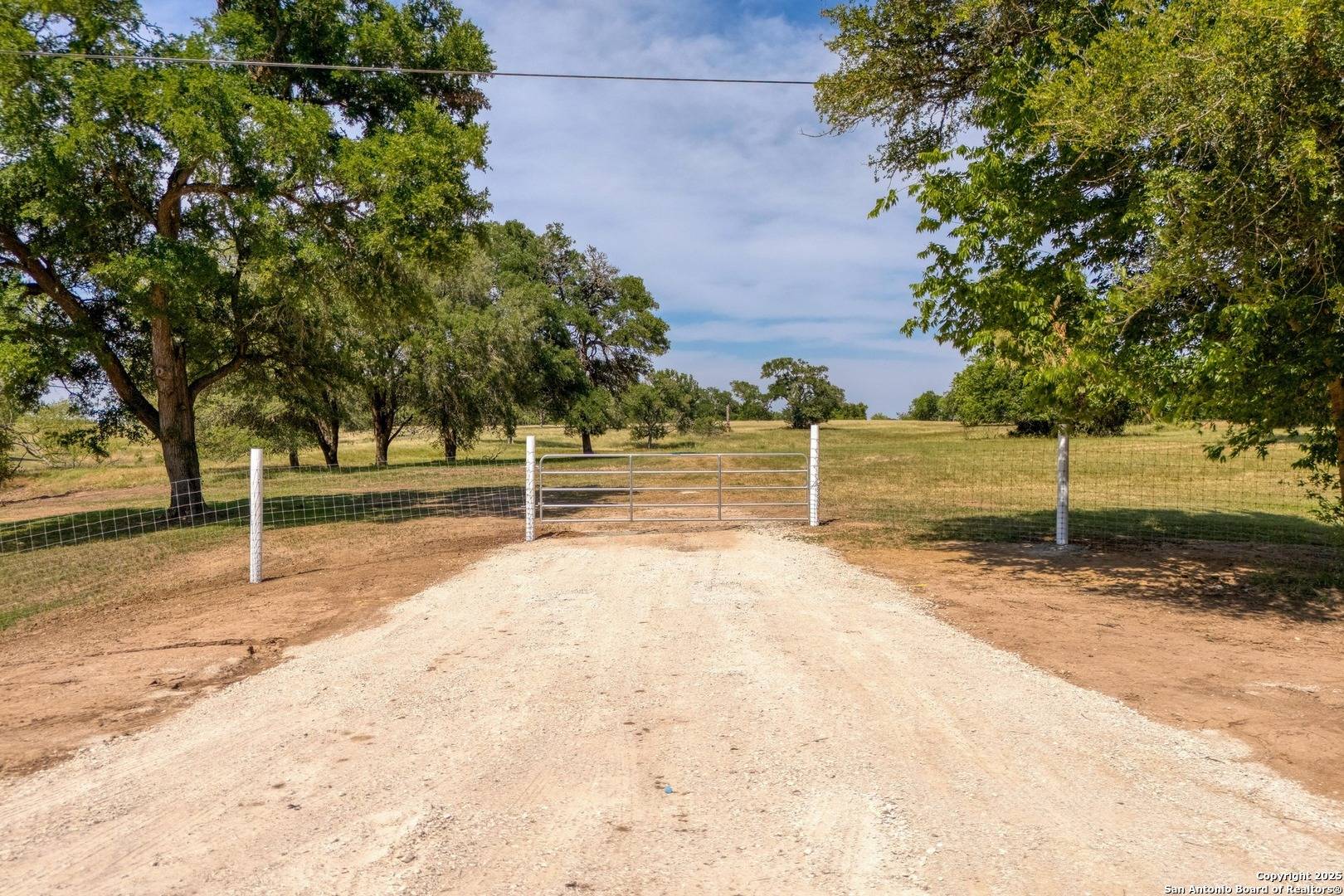 Cedar Creek, TX 78612,0 FM 812