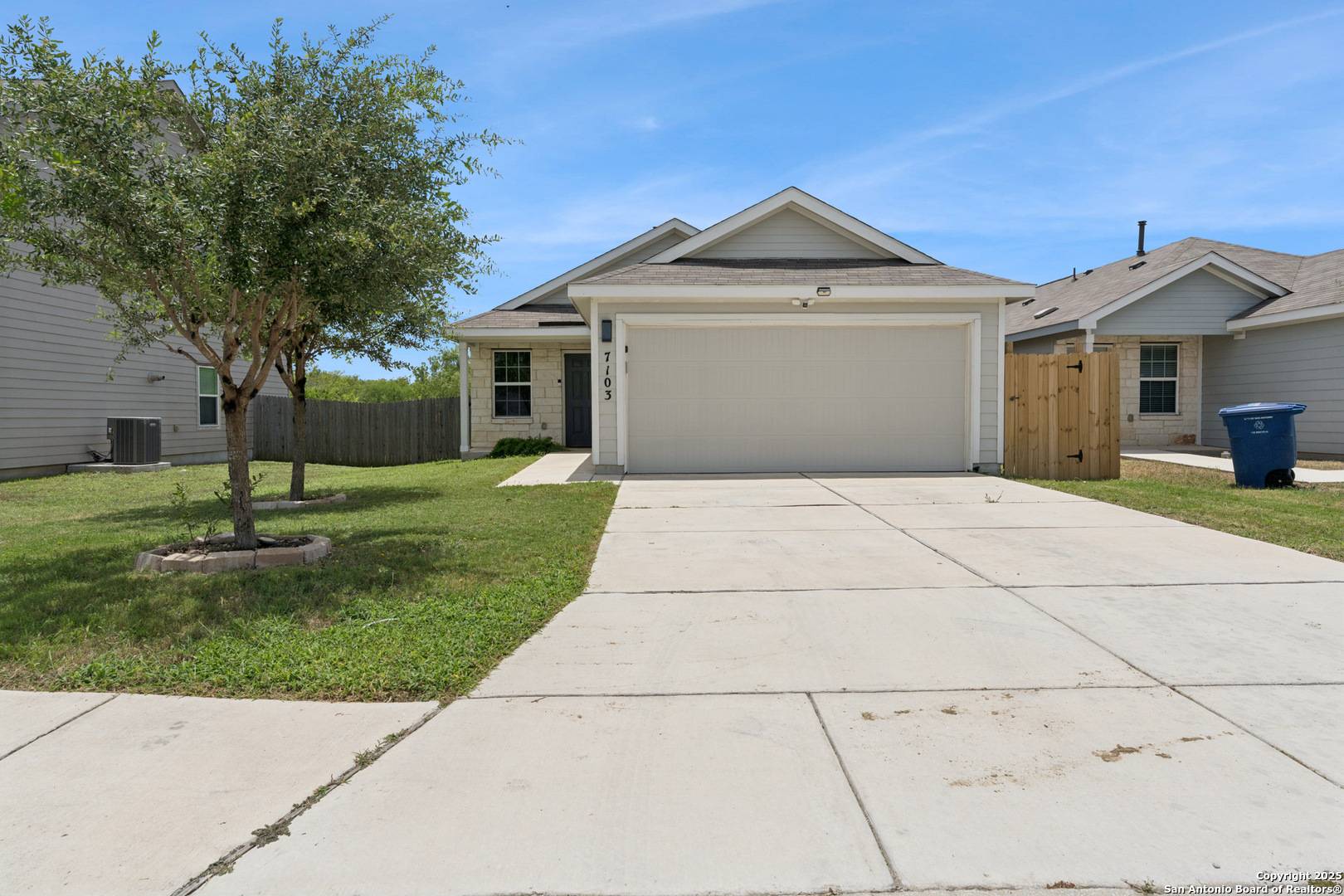 7103 Cozy, San Antonio, TX 78218