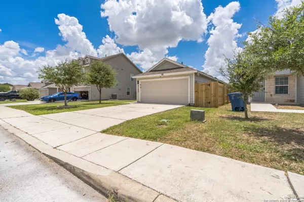 San Antonio, TX 78218,7103 Cozy
