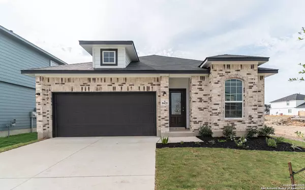 8425 Sharpies Canyon, San Antonio, TX 78222