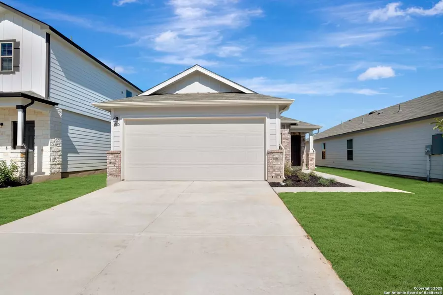 4273 Carlotta Drive, New Braunfels, TX 78130