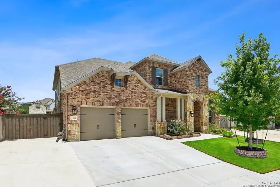 22810 Avon, San Antonio, TX 78258