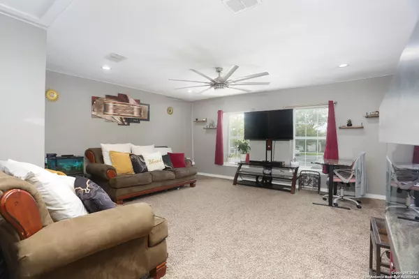 San Antonio, TX 78245,802 Little Angel Cove