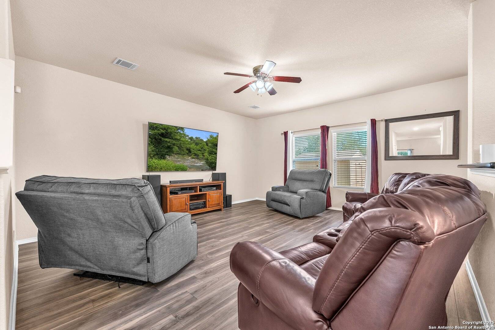 San Antonio, TX 78221,939 Lee Trevino