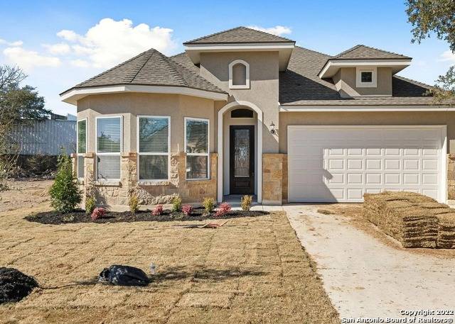Spring Branch, TX 78070-4984,620 CARRIAGE HOUSE UNIT 32