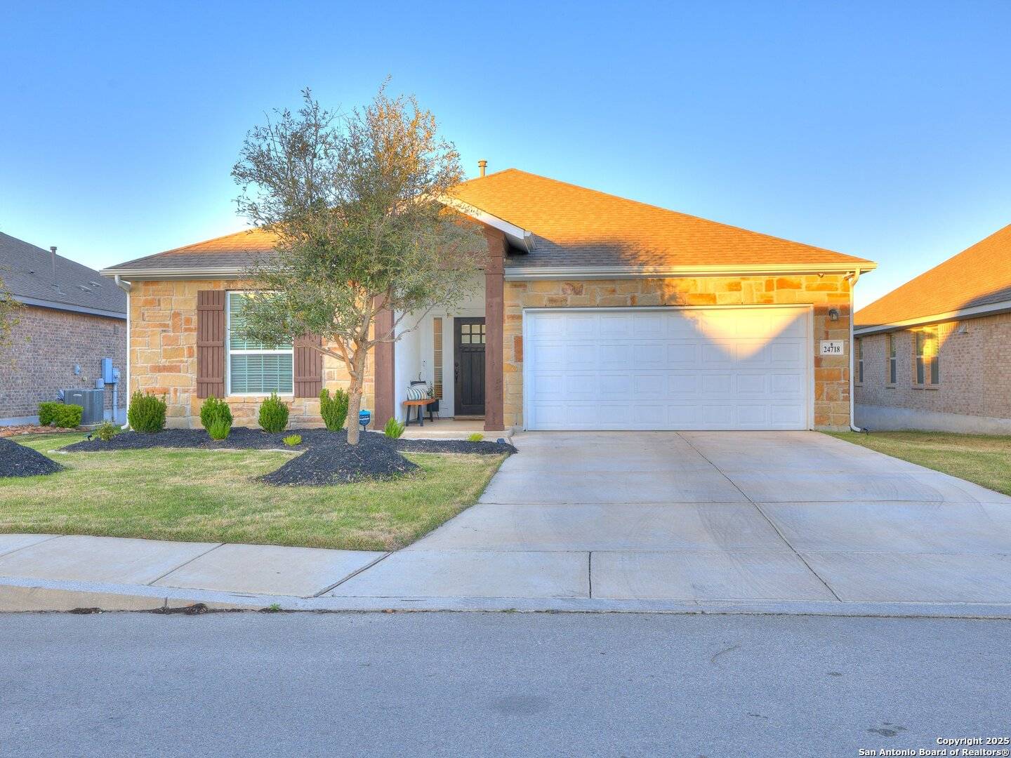 24718 Las Pilas, San Antonio, TX 78261