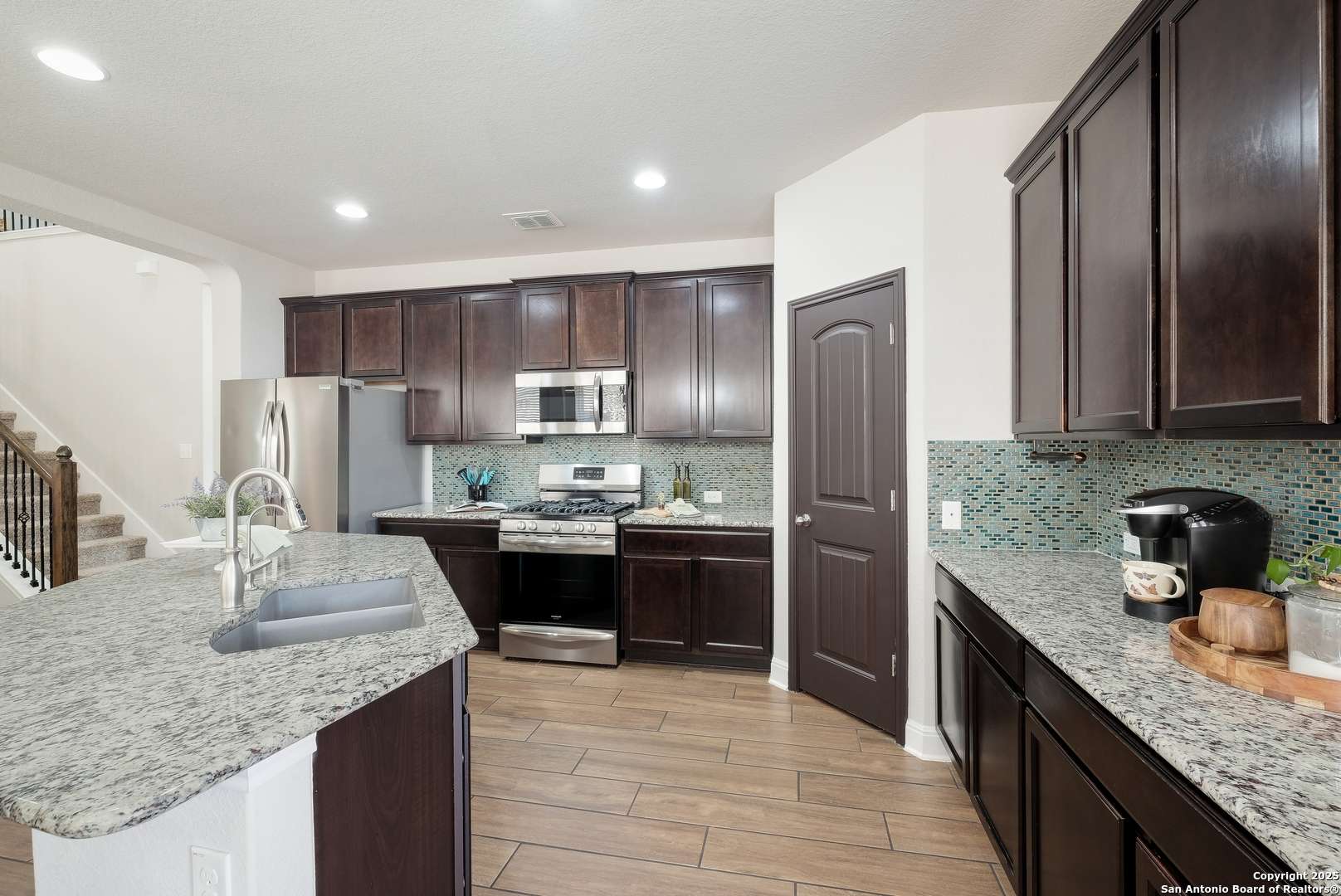 San Antonio, TX 78261,6030 Akin Elm