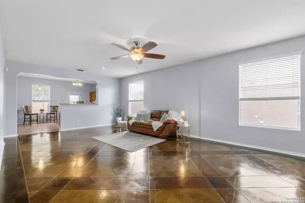 Selma, TX 78154,3604 Sharp Hill