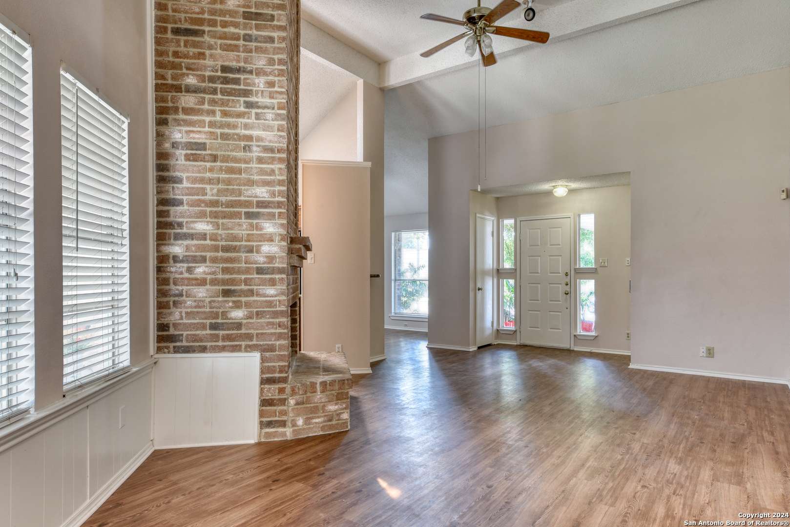 Live Oak, TX 78233,8131 Forest Bow