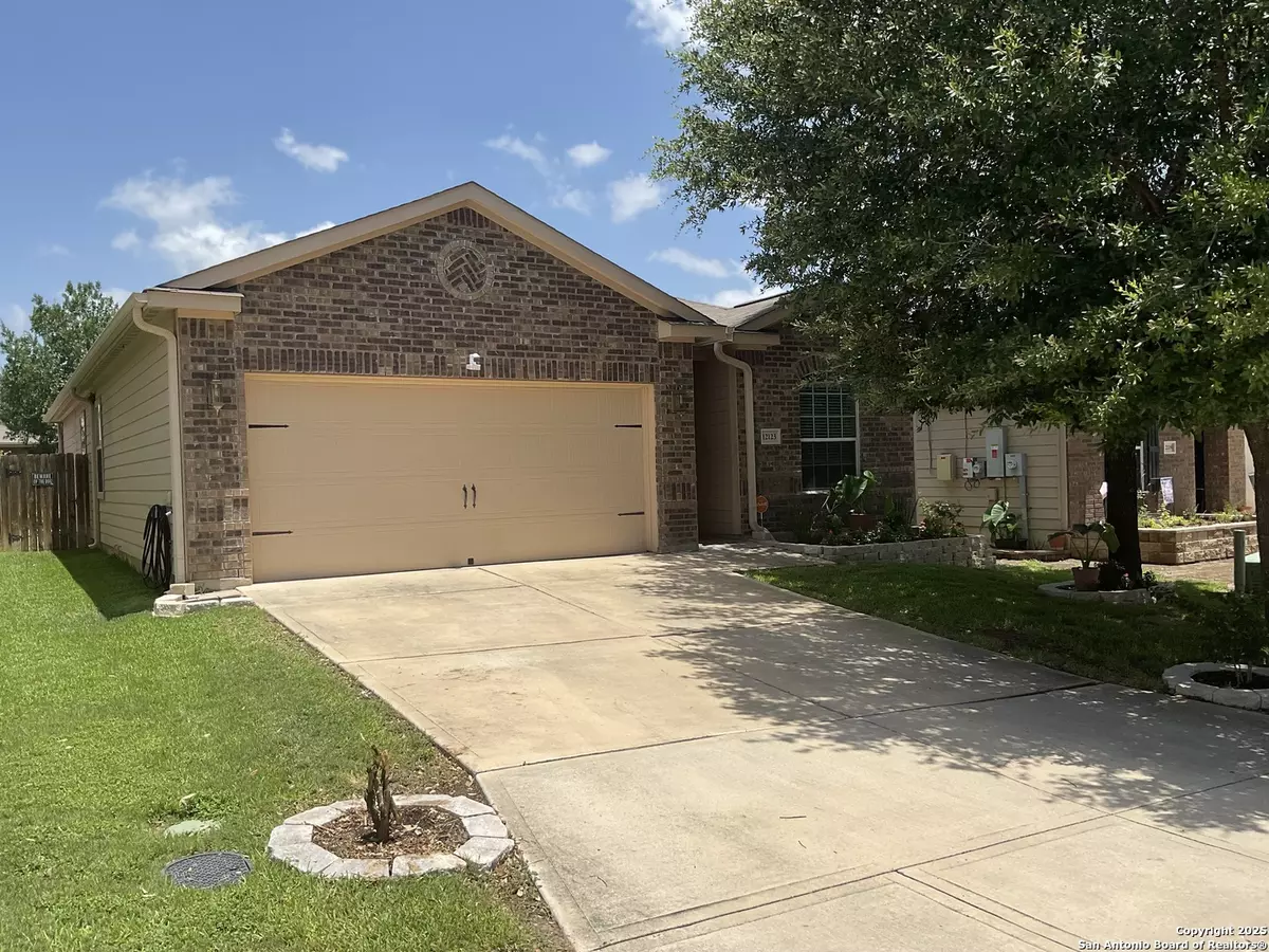 San Antonio, TX 78252,12123 Luckey