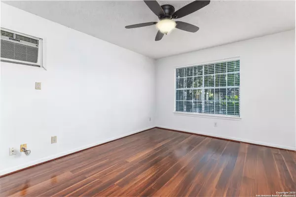 San Antonio, TX 78228,15 carlota