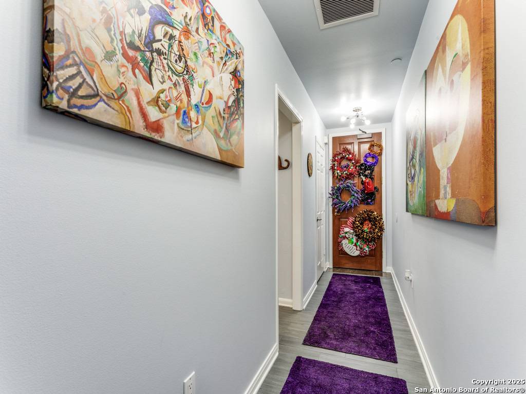 San Antonio, TX 78209,1 Towers Park UNIT 211