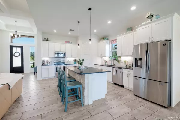 Lytle, TX 78052,132 West Short Meadow Drive