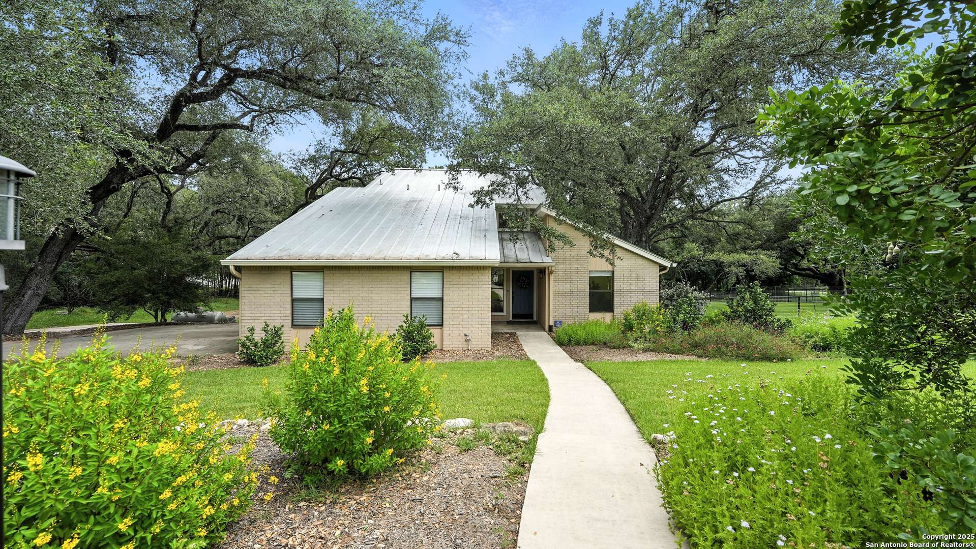New Braunfels, TX 78132,150 Spring