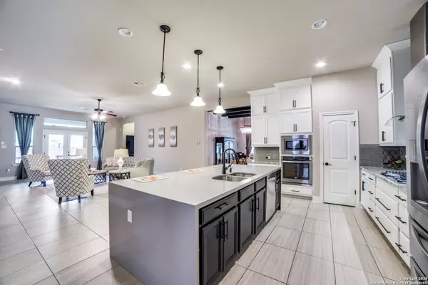 Boerne, TX 78015,8823 Whisper Gate