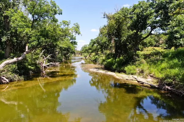 Lampasas, TX 76550,1274 CR 2806