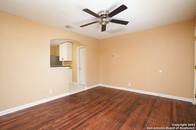 San Antonio, TX 78201,1123 hermosa