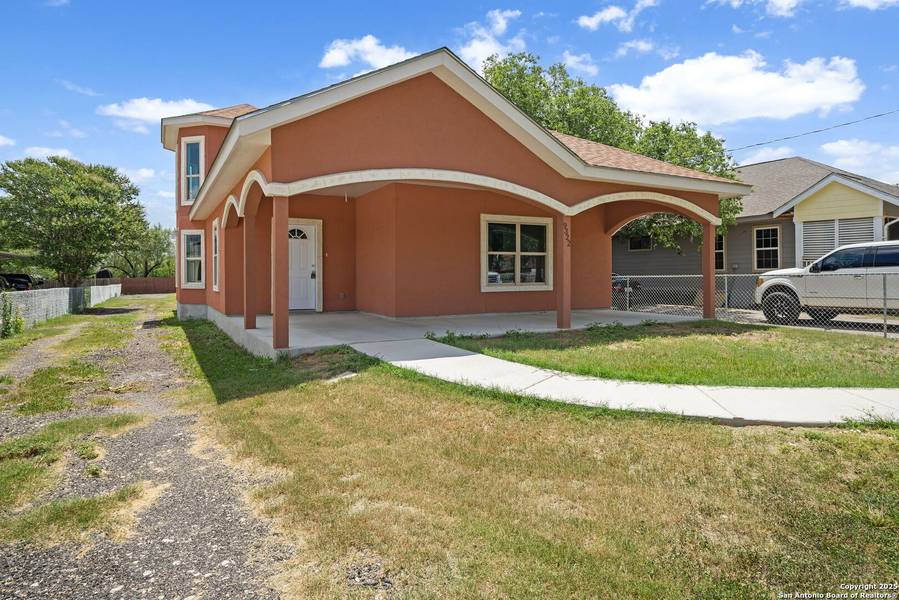 9322 Clamp, San Antonio, TX 78221