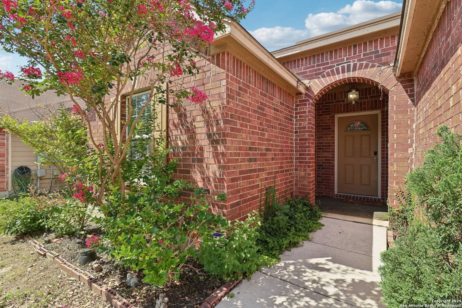 New Braunfels, TX 78130,1438 Jordan Crossing