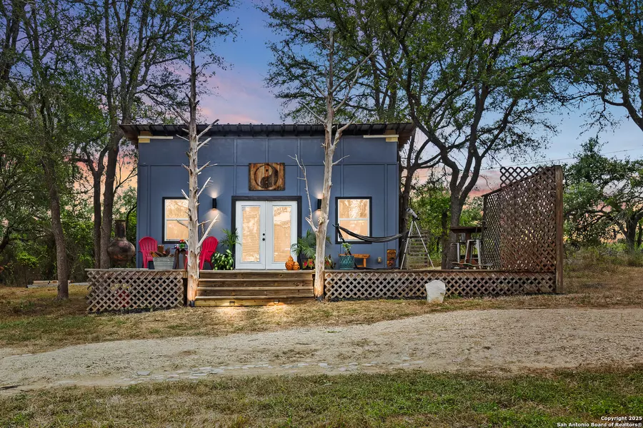 124 Valley Creek, Cedar Creek, TX 78612